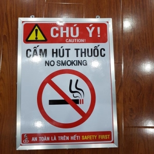 Biển báo khung sắt Chú ý cấm hút thuốc