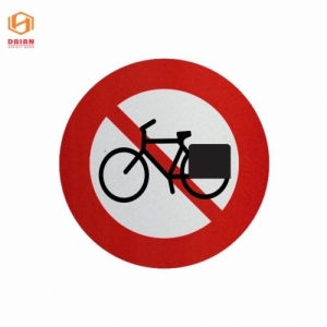 Biển báo Cấm xe đạp thồ P.110b